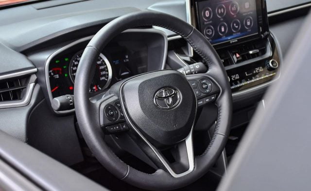 So sánh Hyundai Tucson 2022 và Toyota Corolla Cross 2022: Chọn Tucson hào hoa hay Corolla Cross “ăn chắc, mặc bền”