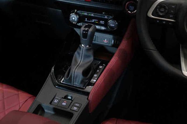hop so toyota vios 2023 thailand giaxehoi vn 3