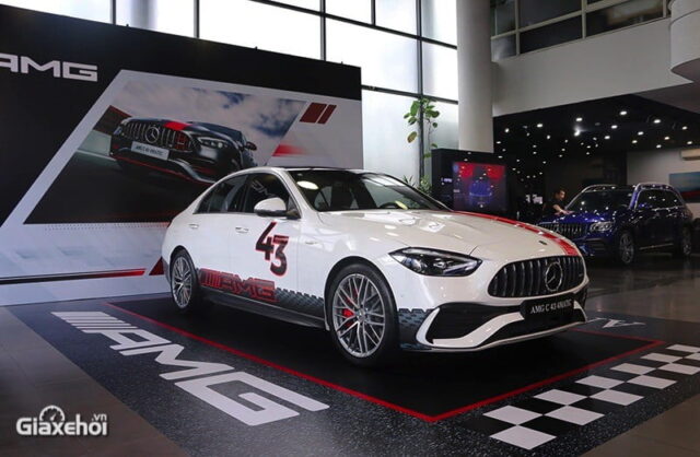 Mercedes-AMG C43