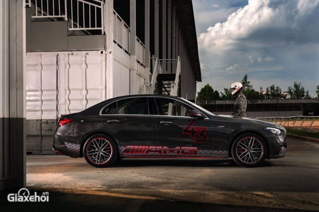 Mercedes-AMG C43