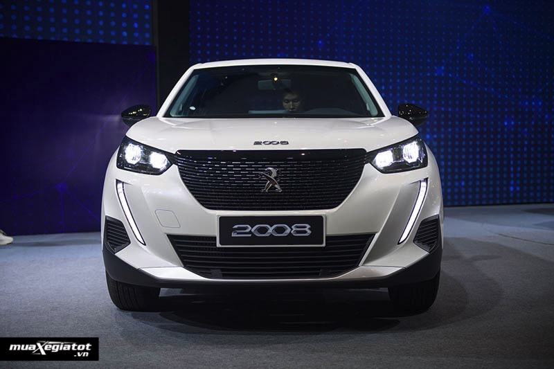 peugeot 2008 active at 13