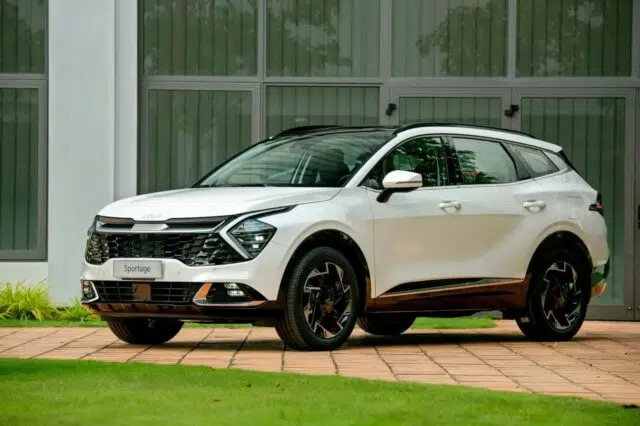 KIA Sportage 2.0G Signature 2024 (Máy xăng): Giá khuyến mãi, Thông số kỹ thuật