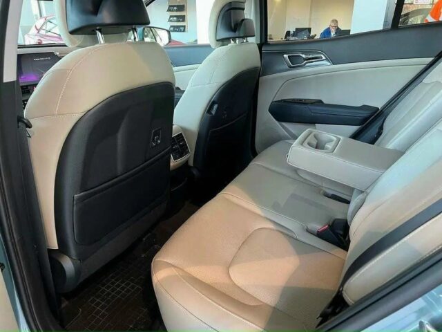KIA Sportage 2.0G Signature 2024 (Máy xăng): Giá khuyến mãi, Thông số kỹ thuật