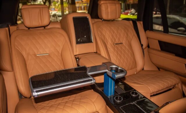 Range Rover SVAutobiography 3.0L P400 2021: Giá bán, Chi tiết thông số xe