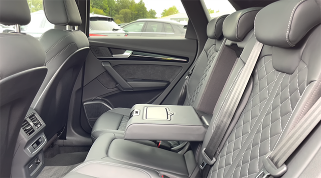 Audi Q5 2025 bản giới hạn nhận đặt hàng tại Việt Nam giá 2,299 tỷ đồng