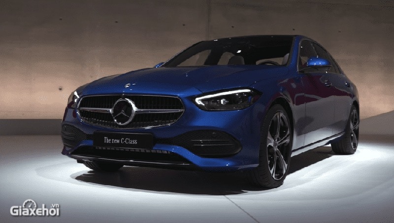 Mercedes C200 Avantgarde Plus 2023: Giá bán tại đại lý, Ưu đãi cập nhật mới nhất