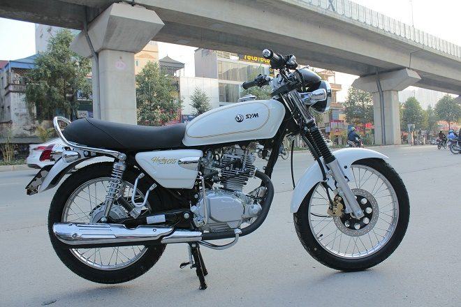 SYM Husky 125: phong cách cổ điển, trải nghiệm đầy cảm hứng