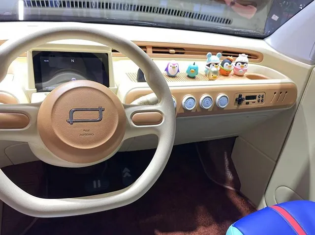 FAW Bestune Pony: Xe điện mini siêu đáng yêu, đối thủ của Wuling EV và Vinfast VF3